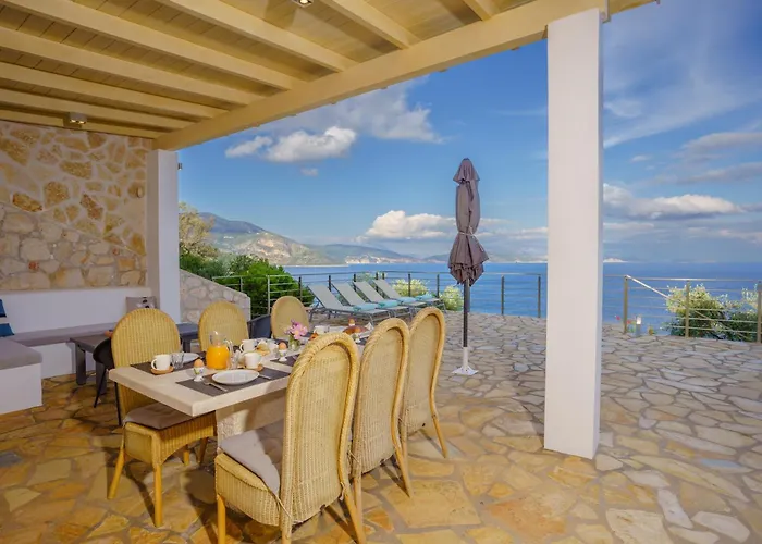 Lefkas - Luxury With Direct Sea Access 别墅 *