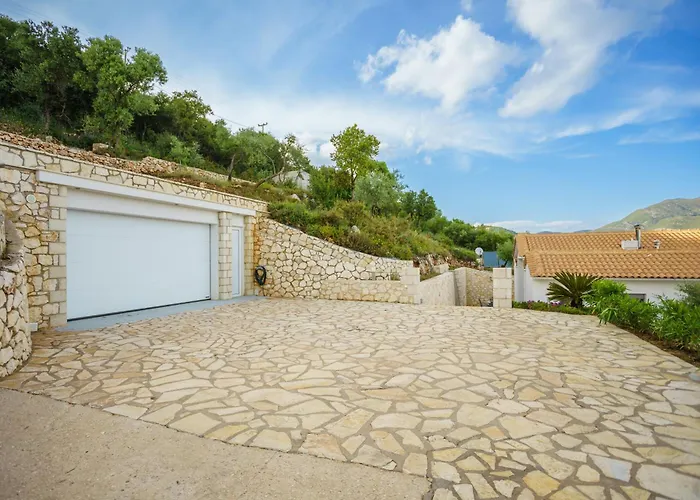 Lefkas - Luxury With Direct Sea Access