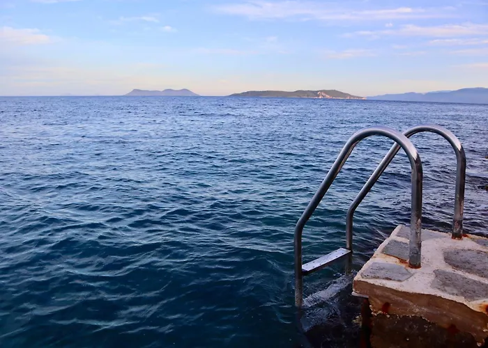 Lefkas - Luxury With Direct Sea Access 塞沃塔
